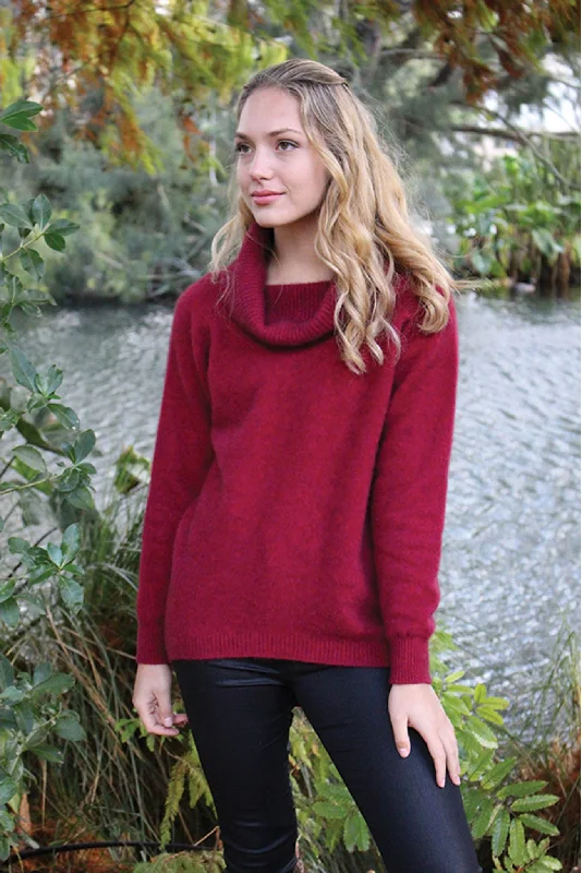 Oversized Women Sweater for a Cozy and Fashionable LookLothlorian - Curved Hem Cowl Neck Sweater