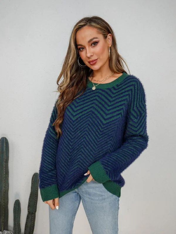 Turtleneck Women Sweater for a Classic and Elegant StyleRound Neck Long Sleeve Sweater