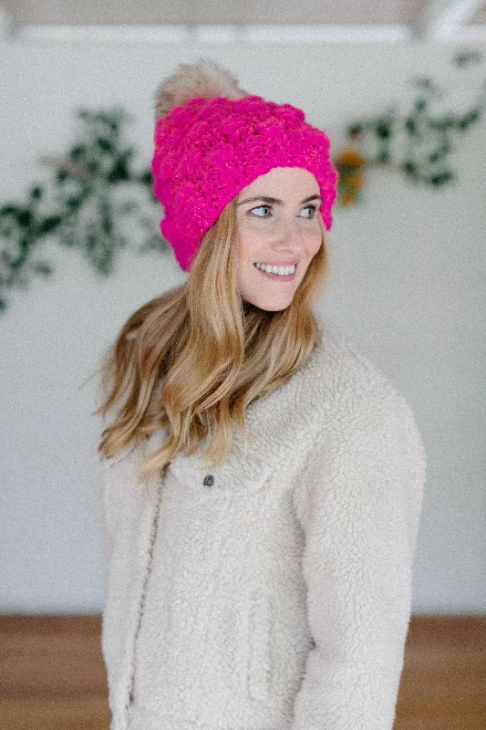 Chunky Knit Women Sweater for Winter WarmthSnowfall Bobble Hat Pattern