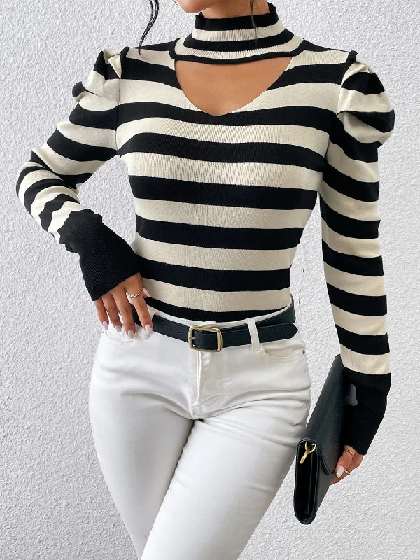 V - Neck Women Sweater to Elongate the NecklineAvery Top