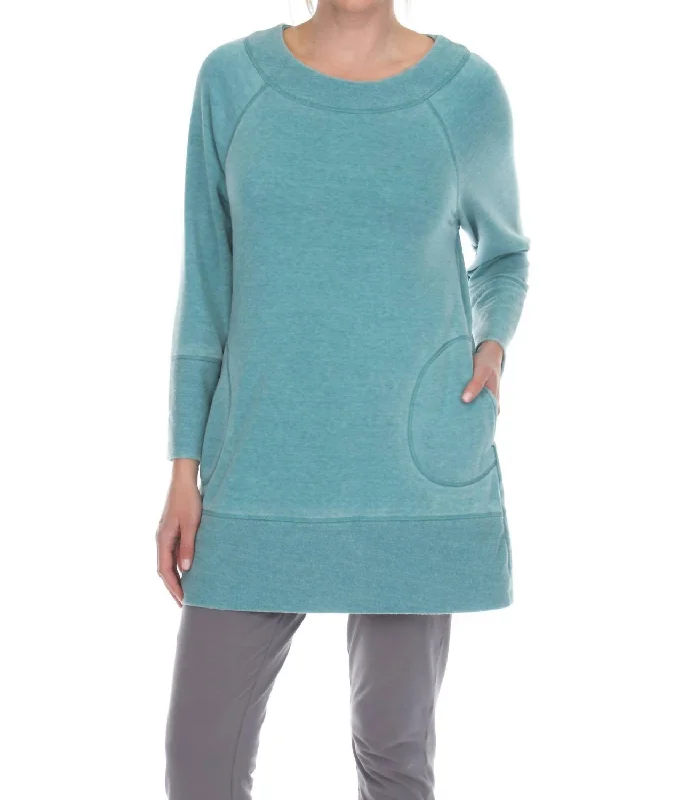 Lightweight Women Sweater for Spring and FallUrban Tunic In Cyan