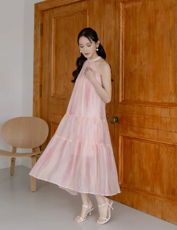 Little Black Women Dress with Sequins for a Glamorous Night OutAdelia Organza Ombre Dress in Pink