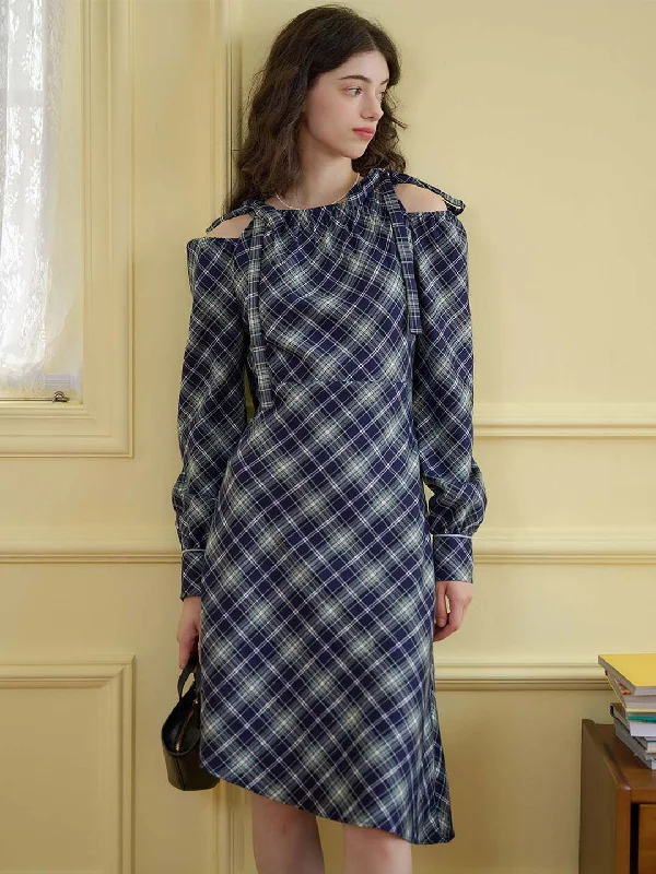 Plus Size Women Dress with a Flattering A - Line Cut for Comfort and Style【Final Sale】Emery Plaid Print Cold Shoulder Knot Detail Dress