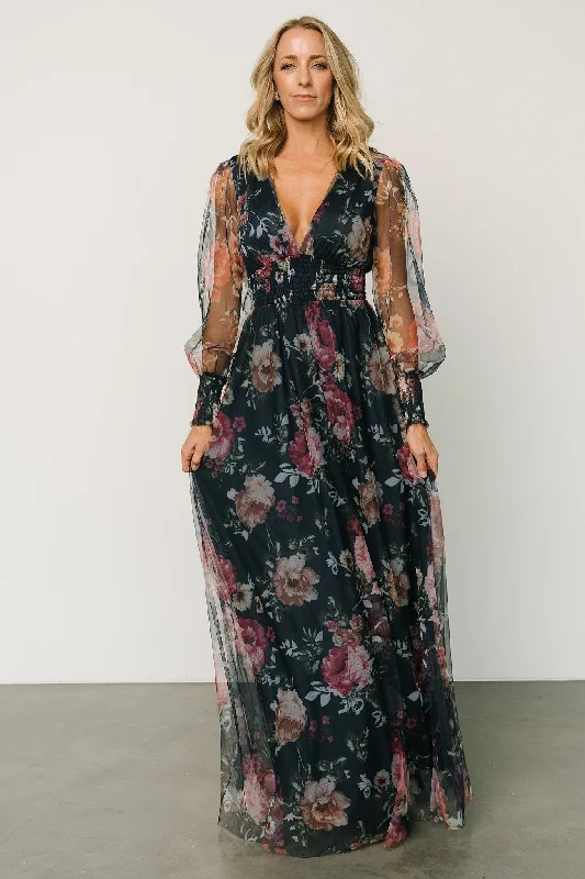 Halter Neck Women Dress to Show Off the Shoulders and NecklineLayla Tulle Maxi Dress | Garden Navy Floral