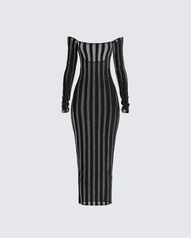 Printed Abstract Women Dress for a Modern and Artistic AppealMeritt Black Stripe Midi Dress