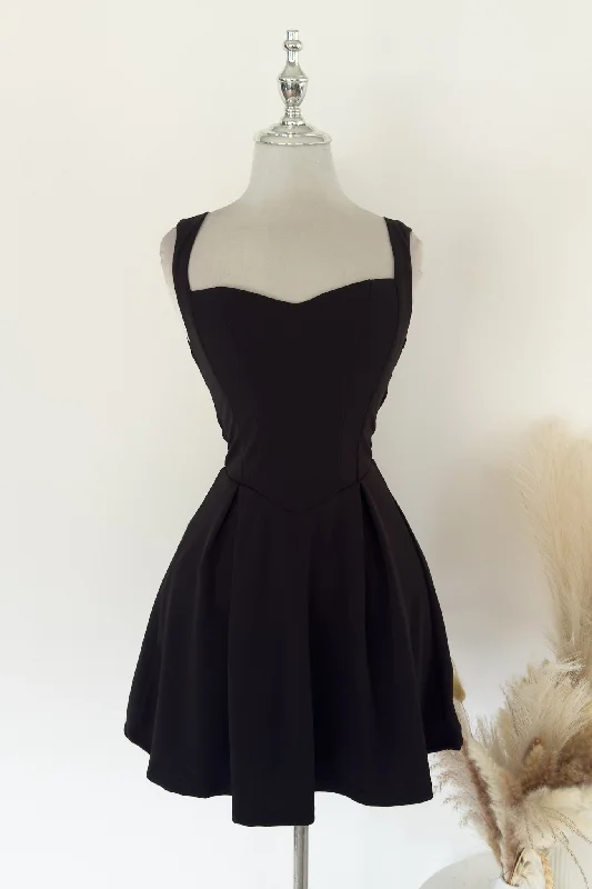 Empire Waist Women Dress to Accentuate the Bust and Conceal the WaistMicae Mini Dress - Black