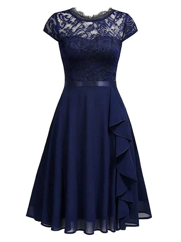 Empire Waist Women Dress to Accentuate the Bust and Conceal the Waist1950s Solid Lace Round Neck Patchwork Dress