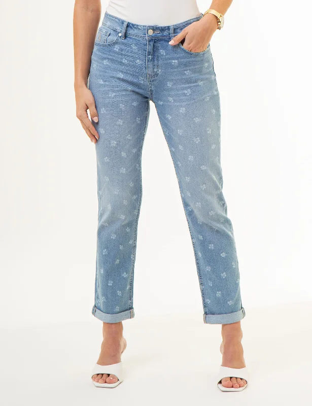 Button - fly women jeans with a traditional touchMID RISE BOYFRIEND JEANS