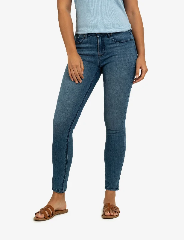 Light - wash women jeans for a fresh and summery appearanceSUPER SKINNY JEANS