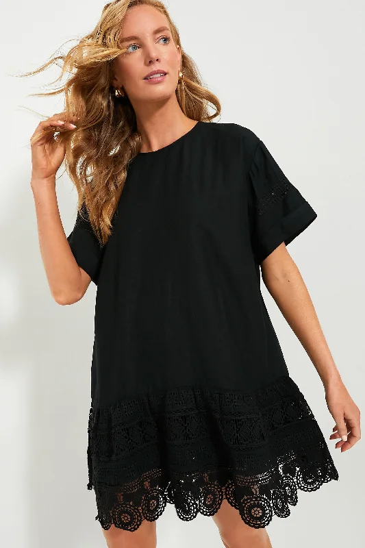 Pleated Women Dress with a Timeless and Elegant TextureBlack Rosina Embroidery Short Sleeve Tunic Dress