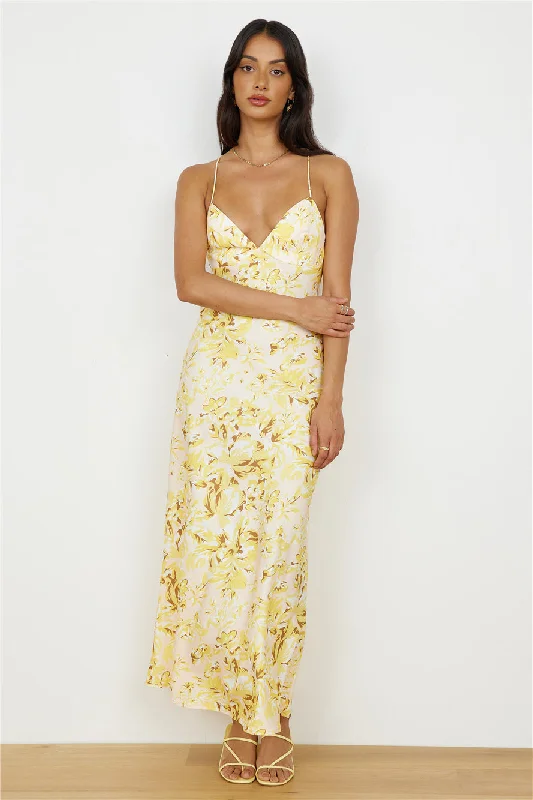 Halter Neck Women Dress to Show Off the Shoulders and NecklineFor The Taking Maxi Dress Yellow