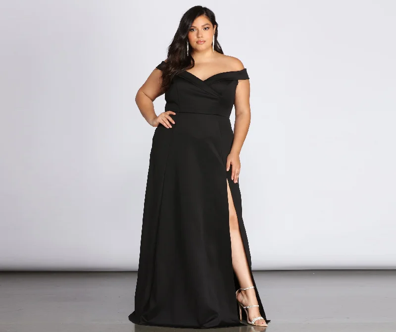 Plus Size Women Dress with a Flattering A - Line Cut for Comfort and StylePlus Lucy Formal High Slit Dress