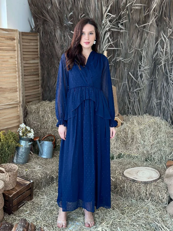 Long - Sleeve Women Dress in Velvet for a Luxurious Winter LookRuffle Navy Blue Dress