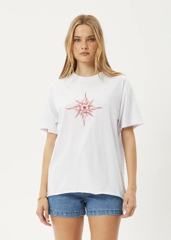 Crew Neck Women T Shirt with a Timeless DesignAFENDS Womens Sunny - Oversized Tee - White