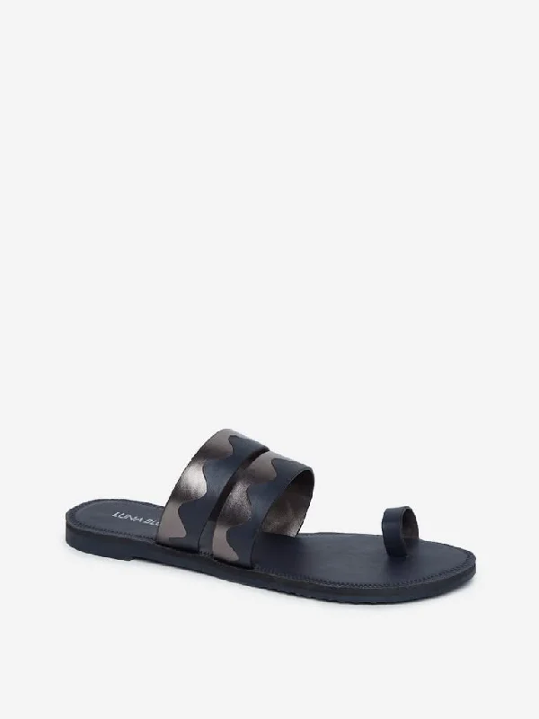 LUNA BLU Navy Scalloped Design Kolhapuri Sandals